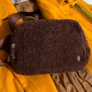 lululemon athletica Chocolate Brown Sherpa Belt Bag